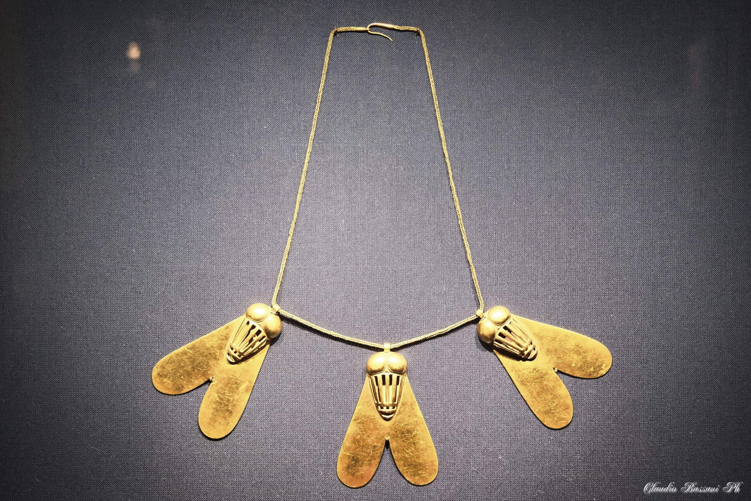 Collana delle mosche d'oro